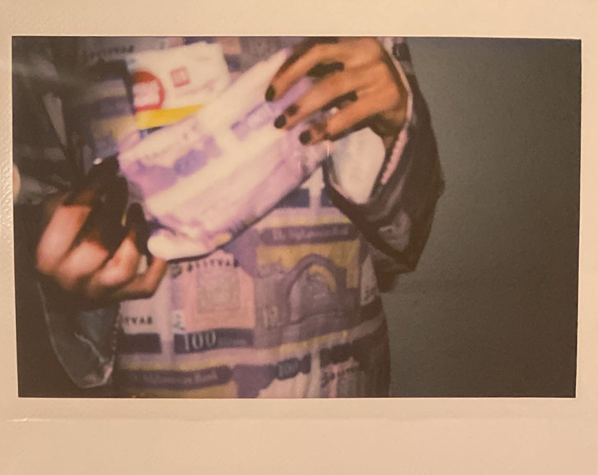 Polaroid version of prior.