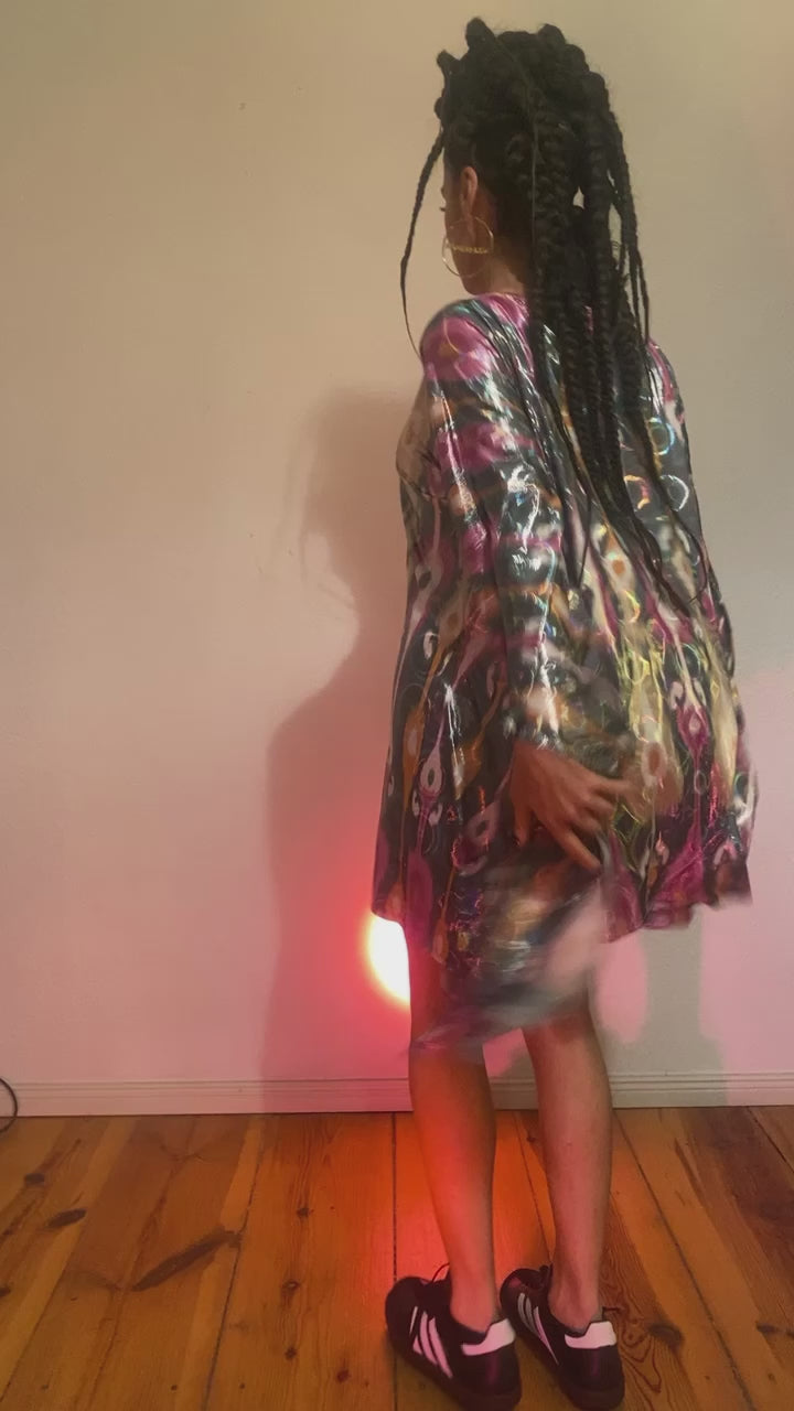 Dancing in holographic ikat dress!